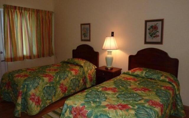 Miramar 6 Bedroom on the Beach