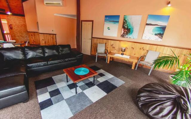 Yot Spot Holiday Apartments