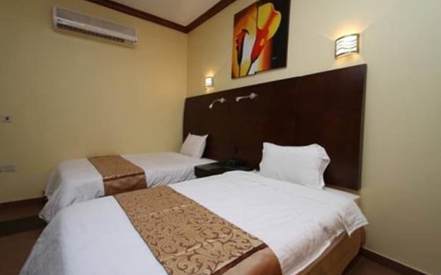 Raoum Inn Arar