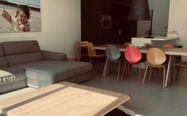 Dolce Vita - zonnig familie appartement met garagebox