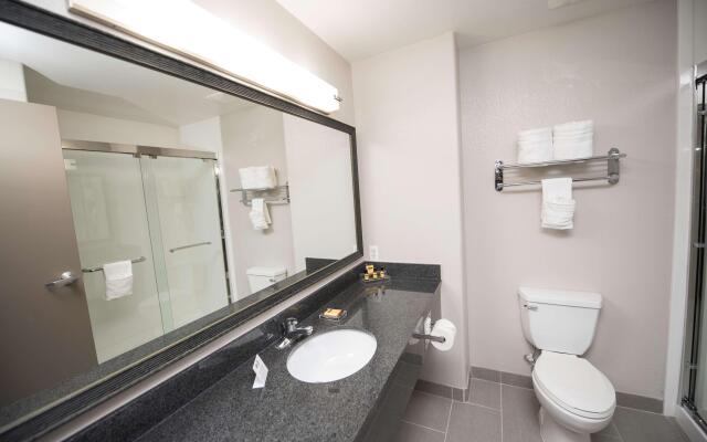 Best Western Plus Killeen/Fort Cavazos Hotel & Suites