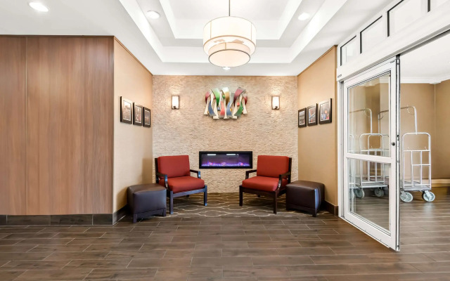 Comfort Suites New Orleans East