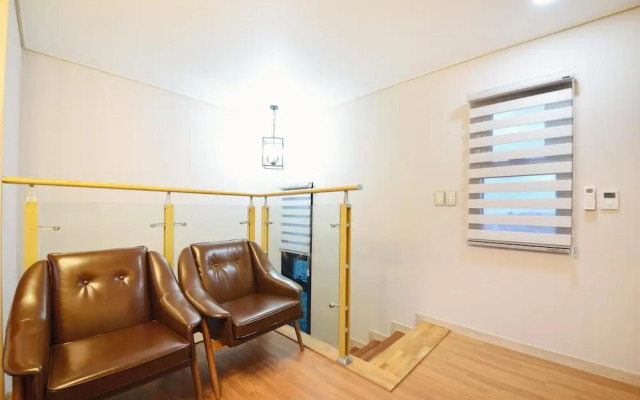 Jeju la Cour Pension