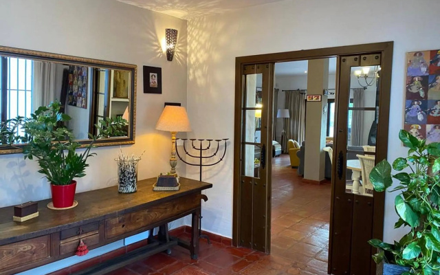 Mountain-view holiday home in Arenas with private pool