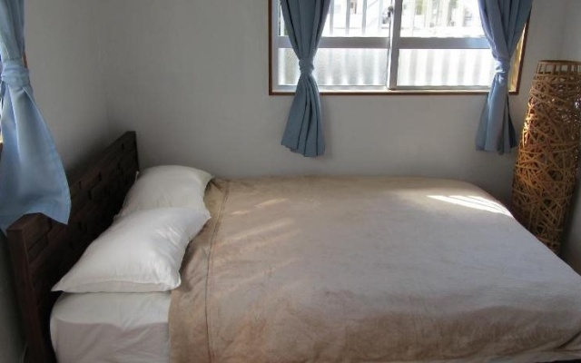 Guest House HEAD