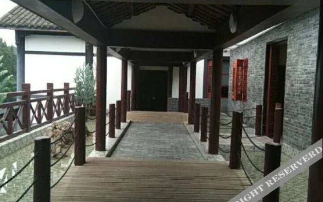 Zuiyang Tianjie Hotel