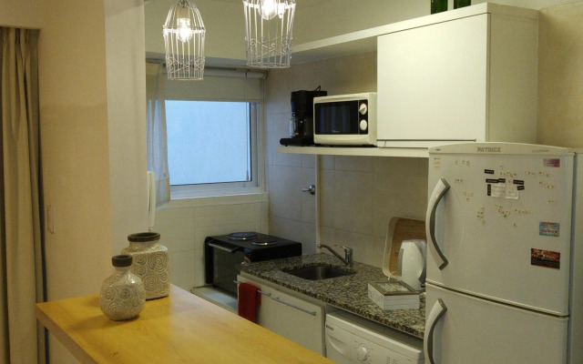 Florida Apart ,Plaza San Martin