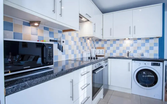 Windleshore - 2 Bedroom Apartment - Tenby