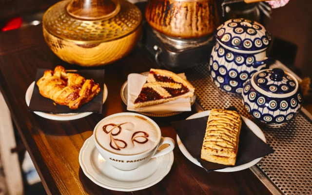 Il Viaggiatore Via Indipendenza 2