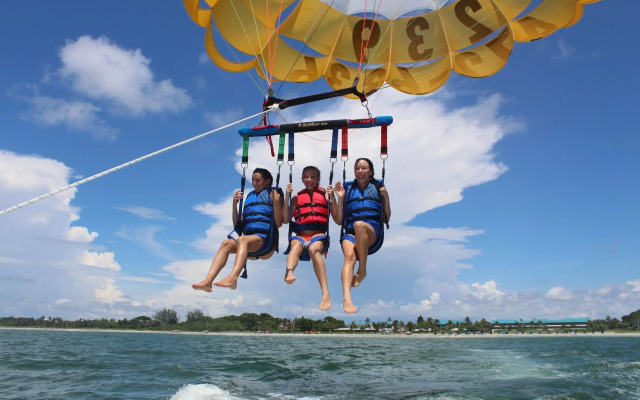 Tween Waters Island Resort & Spa