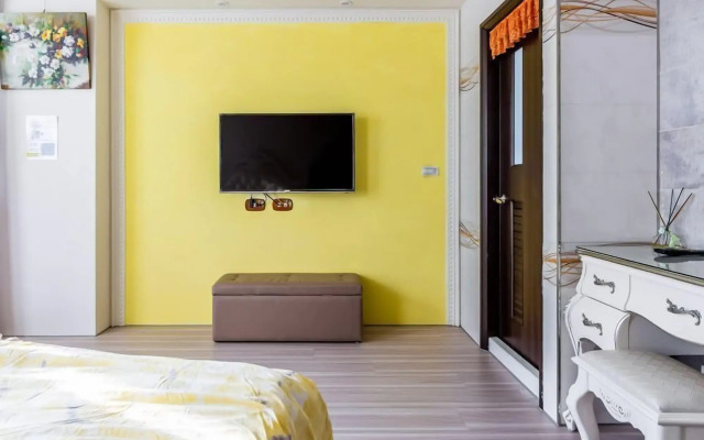 Lucent Bed & Breakfast