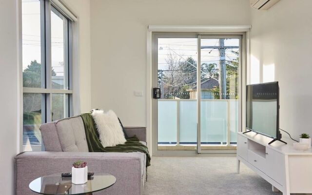 Cozy and Airy 1 Bedroom Flat