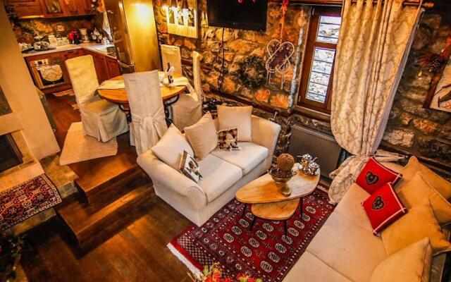 Charming 3-storey Loft with fireplace