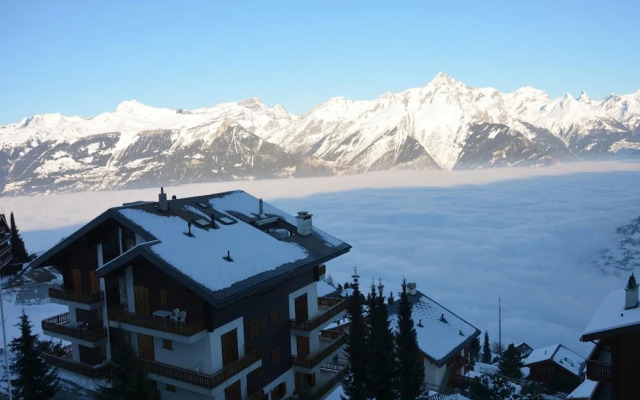 Apartment in Veysonnaz With Stunning Views