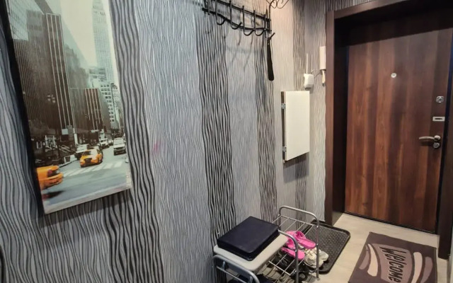 Погостим на проспекте Ленина 8