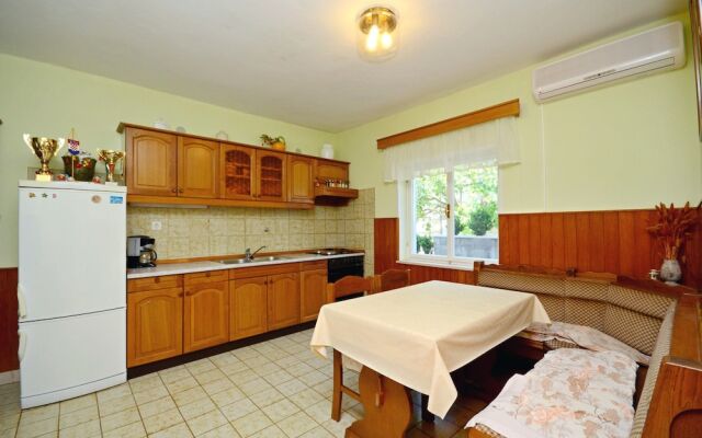 Apartment Veljko