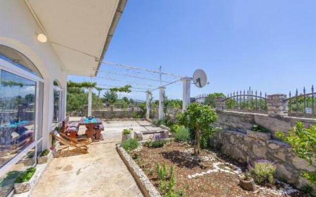 Holiday Home Mladen