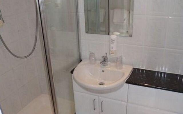 The Shaw Country Hotel