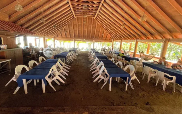 Hotel Marbella Playa Larga