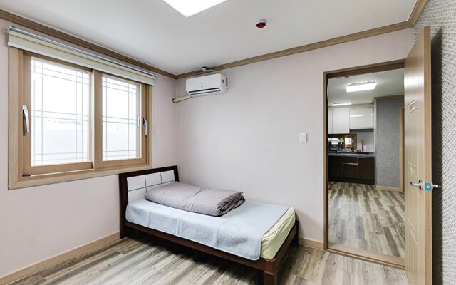 Yeosu Seongsim Pension