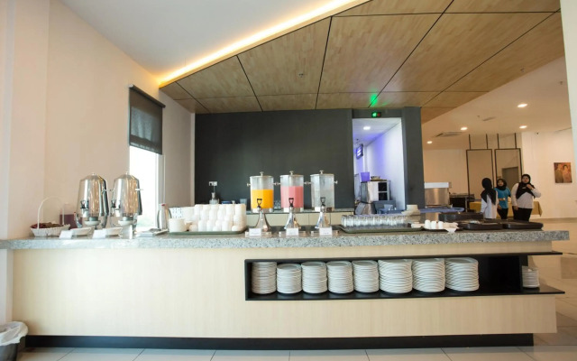 Adya Hotel Chenang