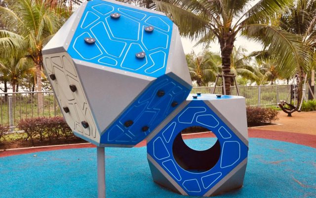 Timurbay Seaview Suite by Guns Studio