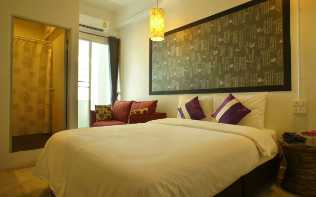 Walking Street Residence
