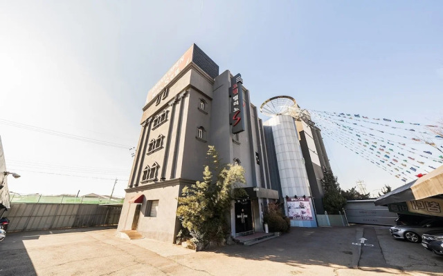 Yongin Bellino S