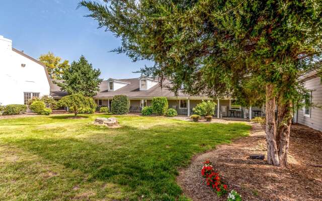 Clarion Hotel & Conference Center Leesburg