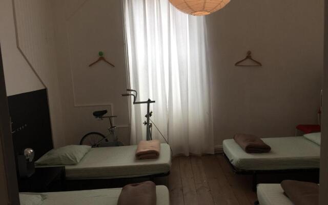 Venez Dormir Chez Nous