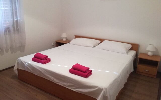 Apartments Rudez