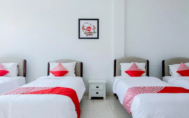 OYO 1194 Villa Bukit Panderman Residence