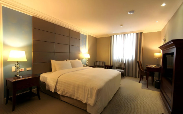 MRT Hotel
