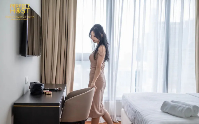 Pavilion Embassy Suites KL by Perfect Host