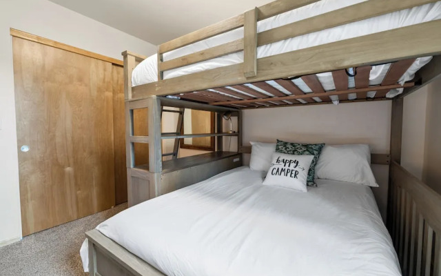 Three Bear's Bungalow