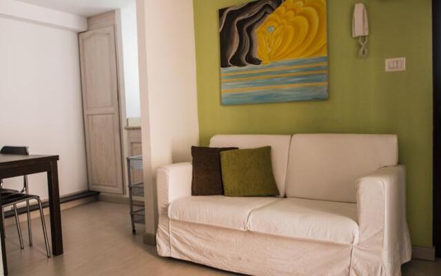 Catania: "Ancora" tra Barocco e Mare