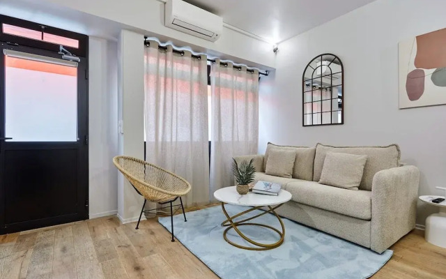 Charming Duplex 1 Bedroom Center of Paris