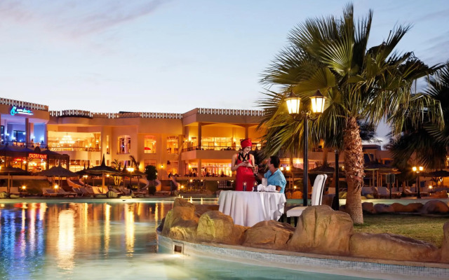 Pickalbatros Royal Moderna Sharm & Aqua Park