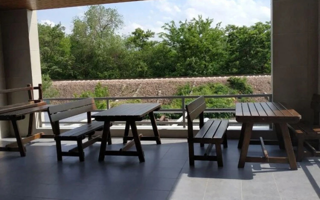 Freelander Work and Travel Hostel