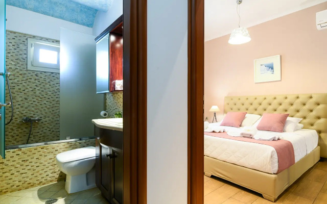 Santorini Suite Home