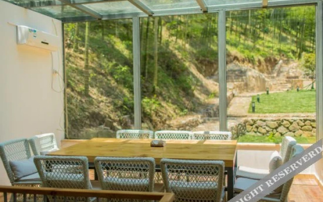 Walden Country Hotel