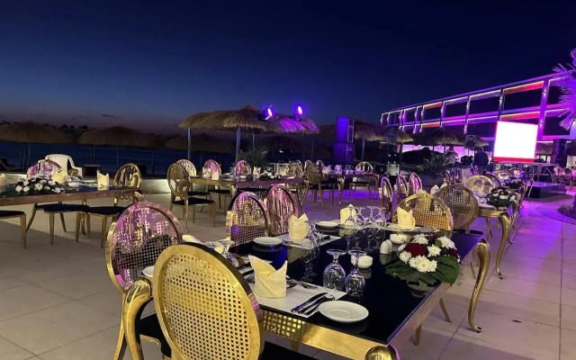 XU San Stefano Hotel
