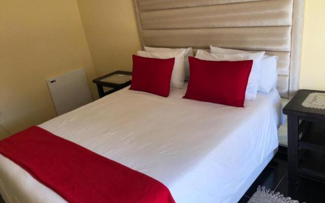 Phokela Guest House