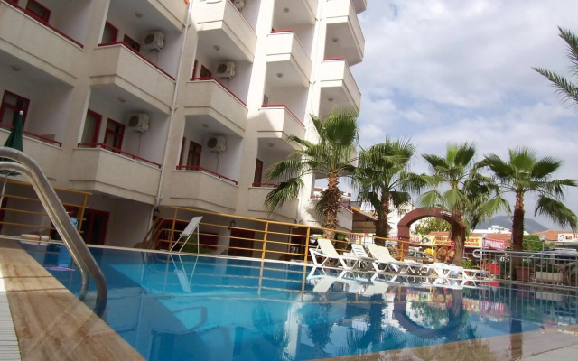 Semiz Apart Hotel