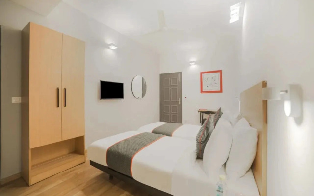 OYO Townhouse 82 Chander Nagar Janakpuri