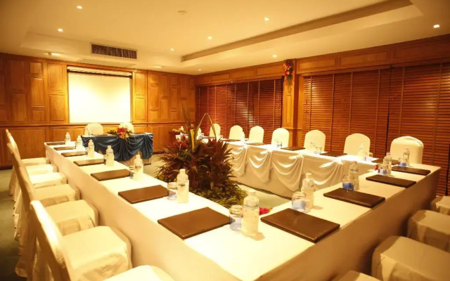 Bo Phut Resort & Spa