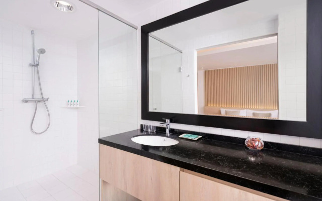 Shama Central Serviced Apartments