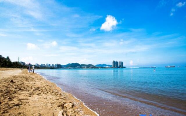 Sanya Yunju Seaview Apartment