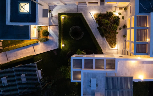 To Mikro Livadi Restaurant & Apartments