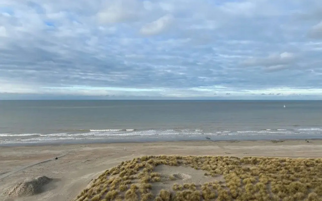Apartment in Nieuwpoort With Garden